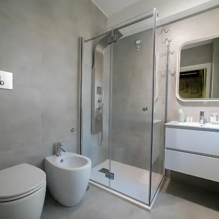 Tree Luxury Guest house 3*