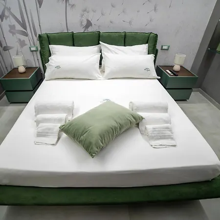 Πανσιόν Tree Luxury 3*