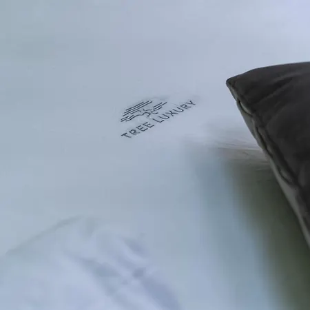 Tree Luxury Μπαρονίσι